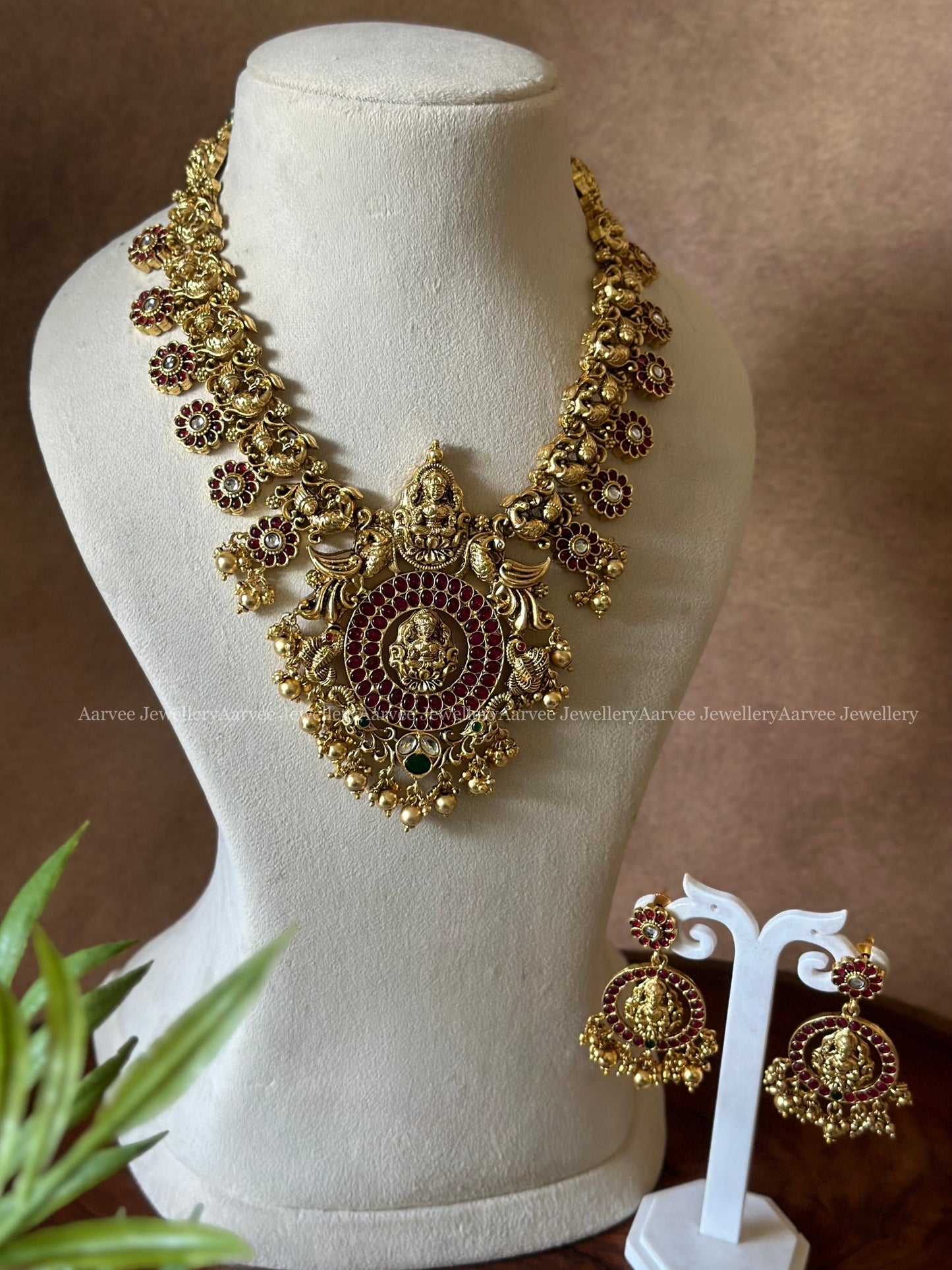 TEMPLE JEWELLERY | NAGAS/NAKSHI MOTIF NECKLACE SET