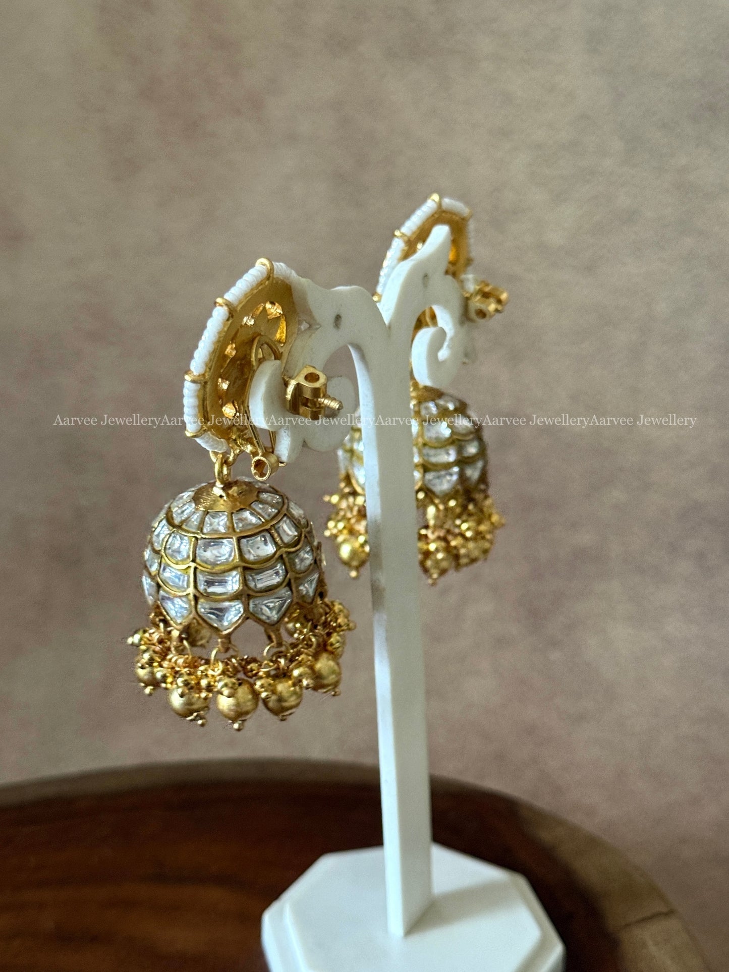 JADAU KUNDAN WHITE STONE BUTTA JHUMKI WITH GOLD BEADS