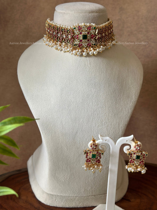 KEMP FLORAL CHOKER SET WITH PEARL BEADS