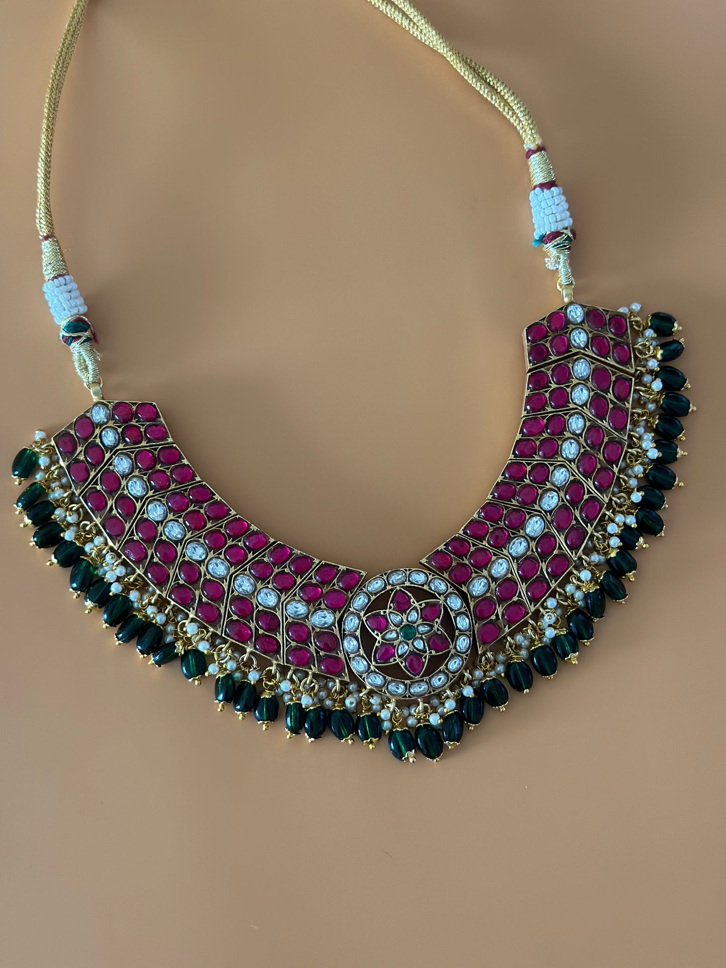 PINK STONE JADAU KUNDAN BUTTA CHOKER WITH GREEN BEADS
