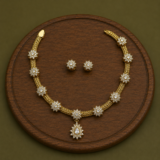 GOLD MESH CHAIN NECKLACE SET WITH WHITE AD STONES PENDANT