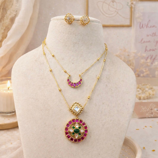 KEMP TWO LAYER CHAIN SET WITH CHAND AND FLORAL PENDANT
