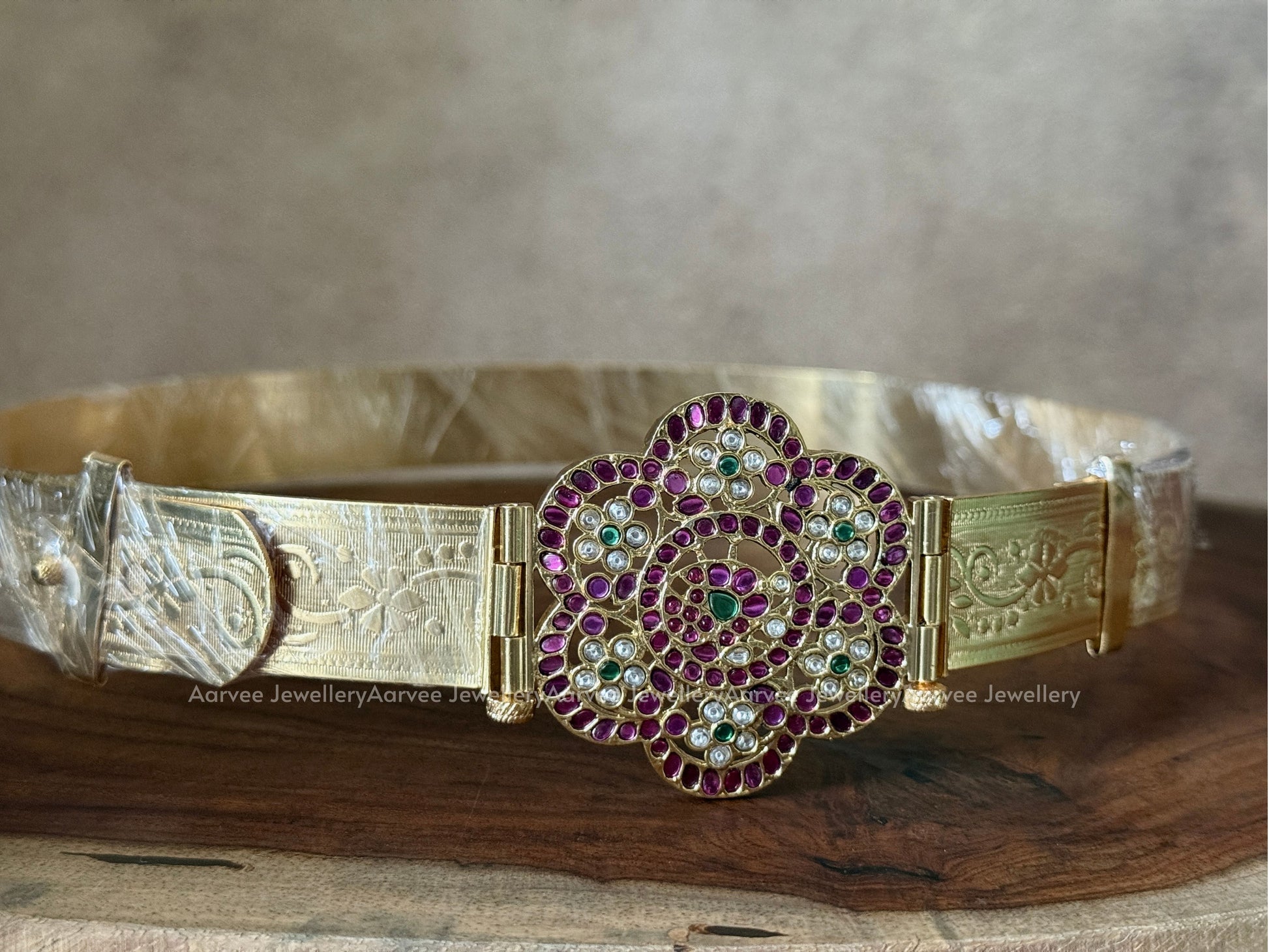 JADAU KUNDAN PLAIN WAIST BELT WITH MULTI COLOR FLORAL PENDANT