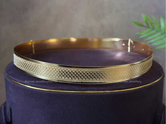GOLD TONE LOOP DESIGN PLAIN WAIST BELT