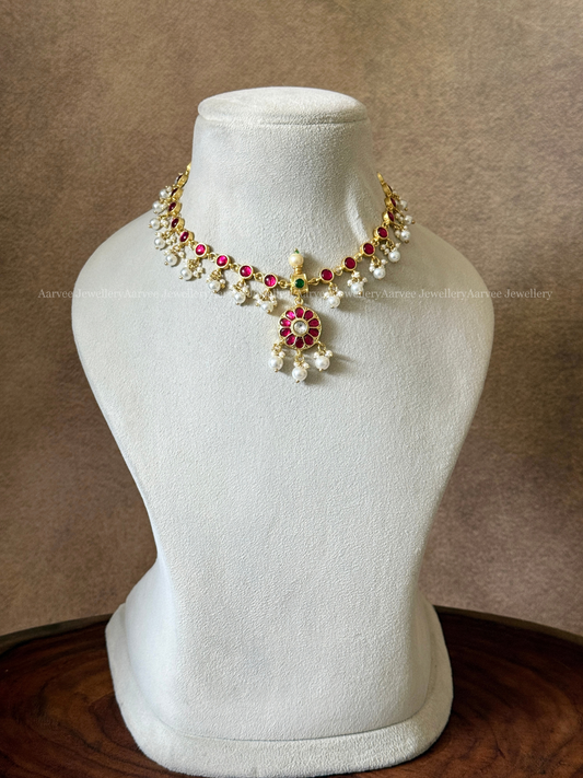 JADAU KUNDAN MINIMAL RUBY STONE NECKLACE WITH GREEN BEADS