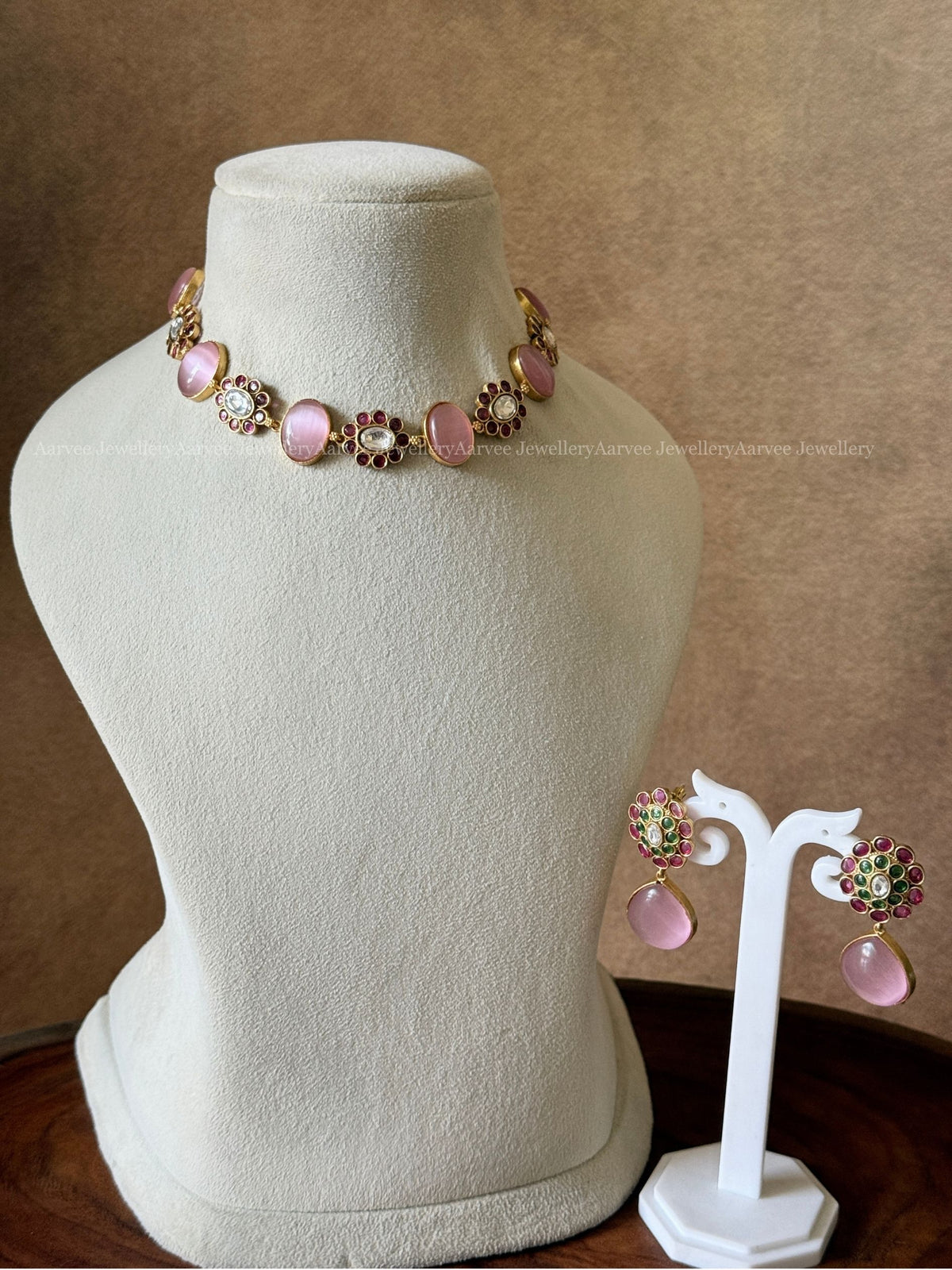 PREMIUM PASTEL PINK STONE FLORAL NECKLACE SET 