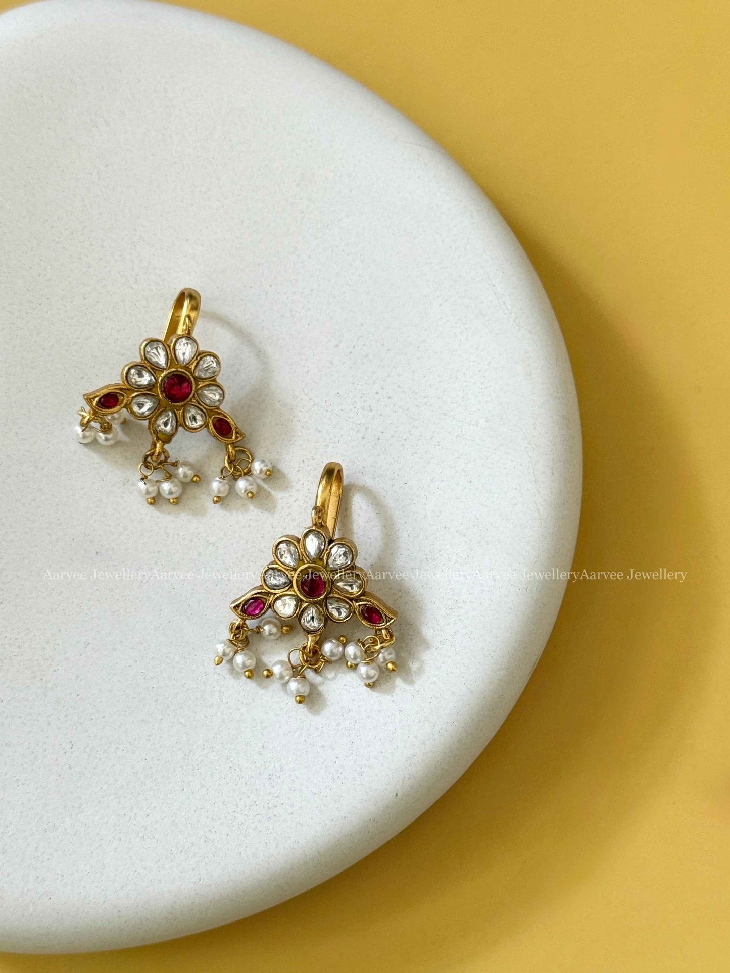 JADAU KUNDAN FLORAL WHITE/ PINK STONES EAR CUFF/ BUGADI