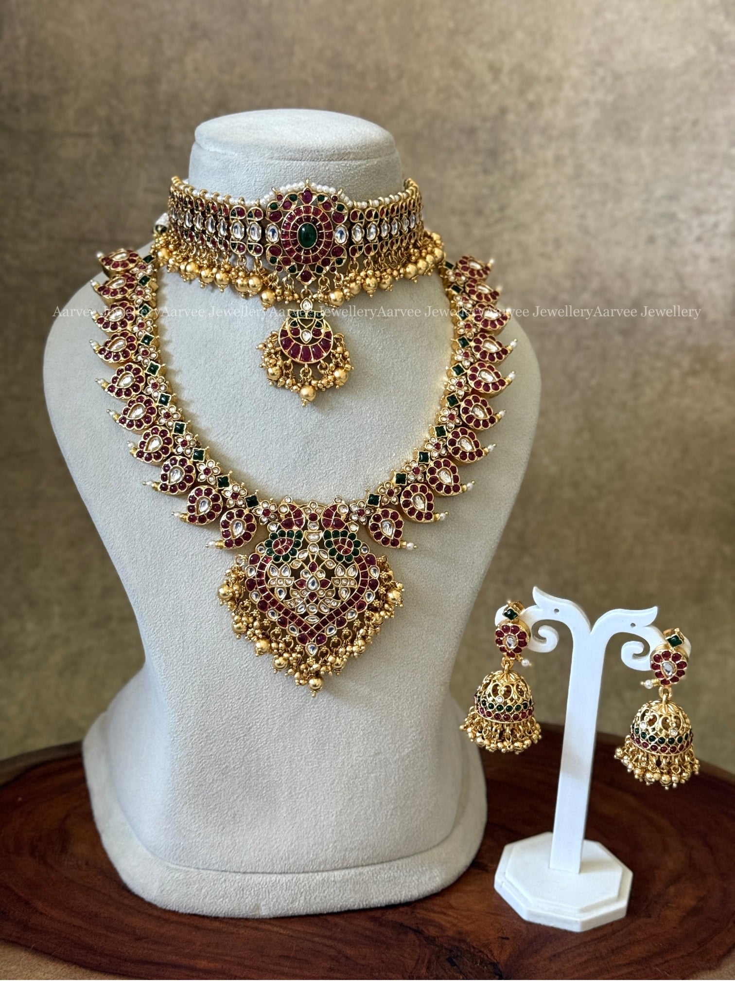COMBO - KEMP SINGLE PENDANT CHOKER WITH KEMP RUBY / GREEN STONES MANGO MOTIF NECKLACE SET WITH PEACOCK PENDANT & GOLD BEADS