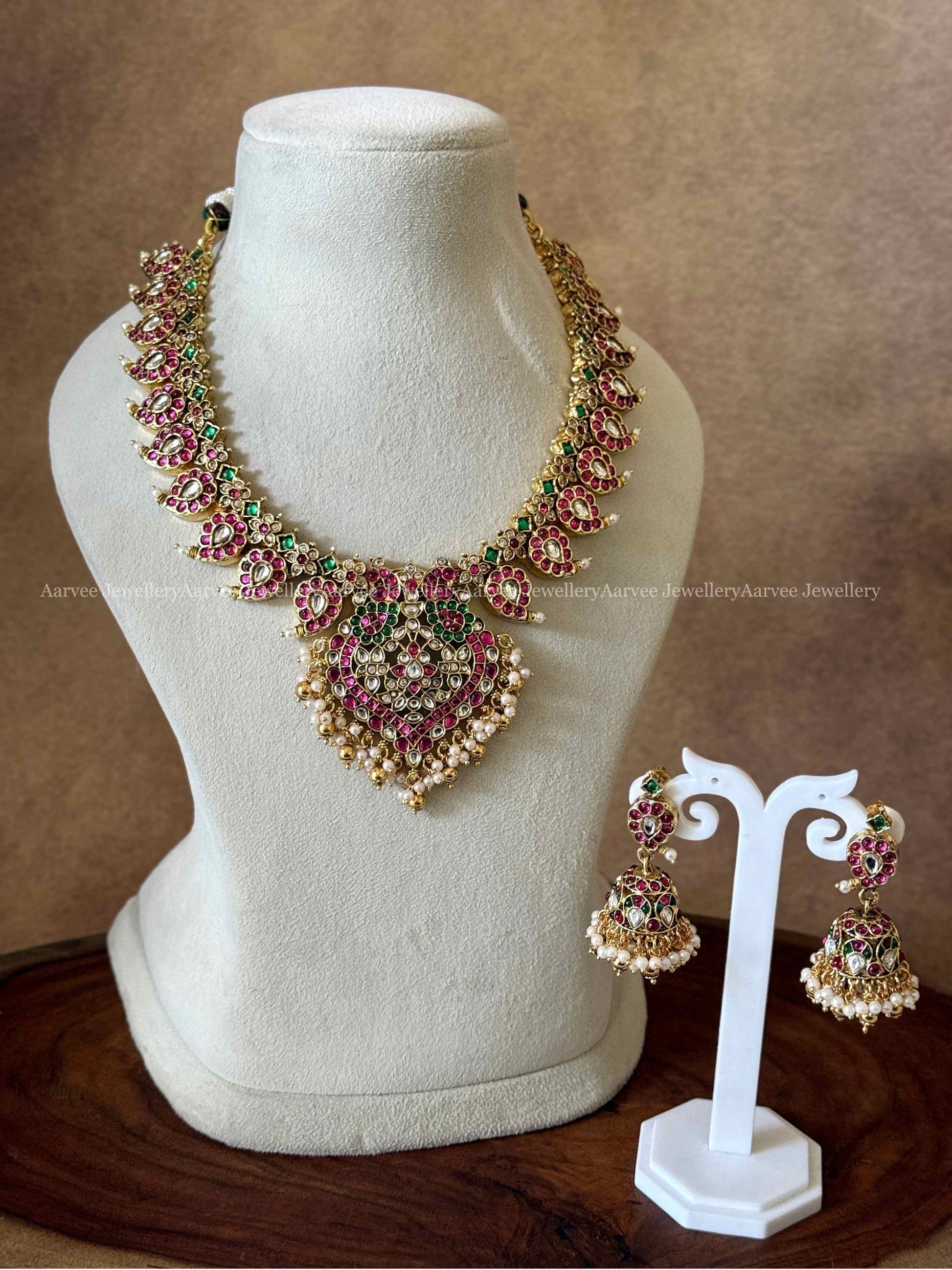 PREMIUM PINK KUNDAN STONE MANGO NECKLACE SET WITH GOLD BEADS