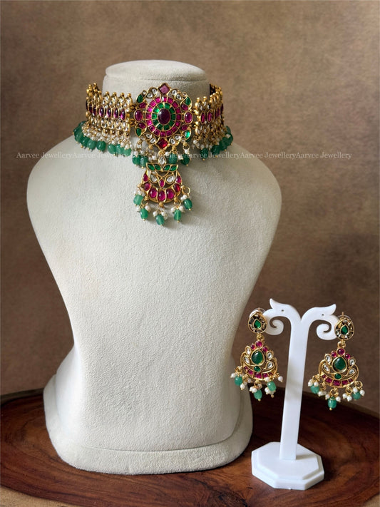 MATTE GOLD FINISH MULTI COLOR CHOKER SET WITH PASTEL BEADS