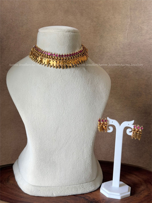 GOLD TONE KERALA STYLE RUBY STONE ELAKKATHALI CHOKER SET