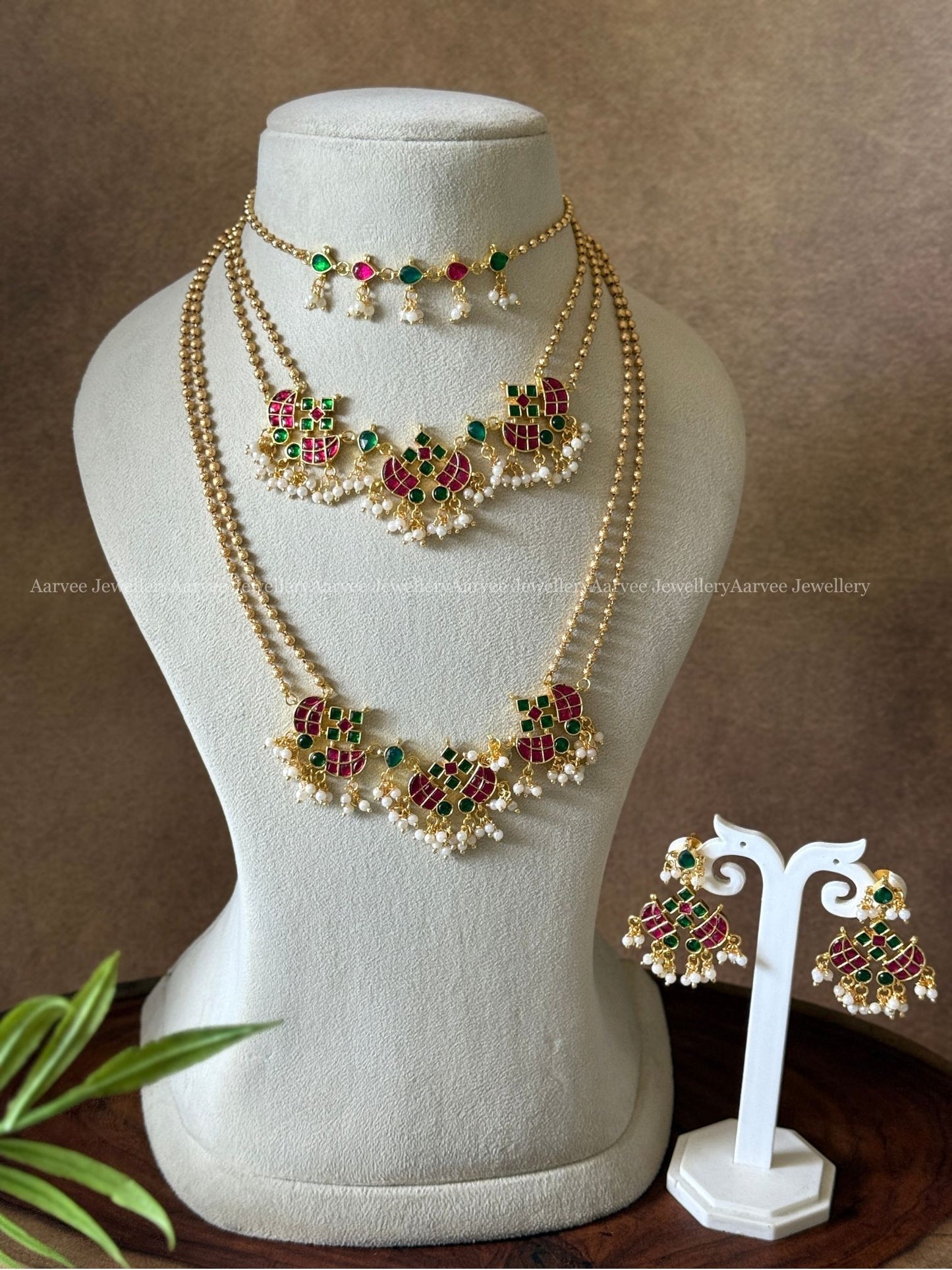 MINI BRIDAL SET - THREE LAYERED RUBY / GREEN STONES JEWELLERY SET