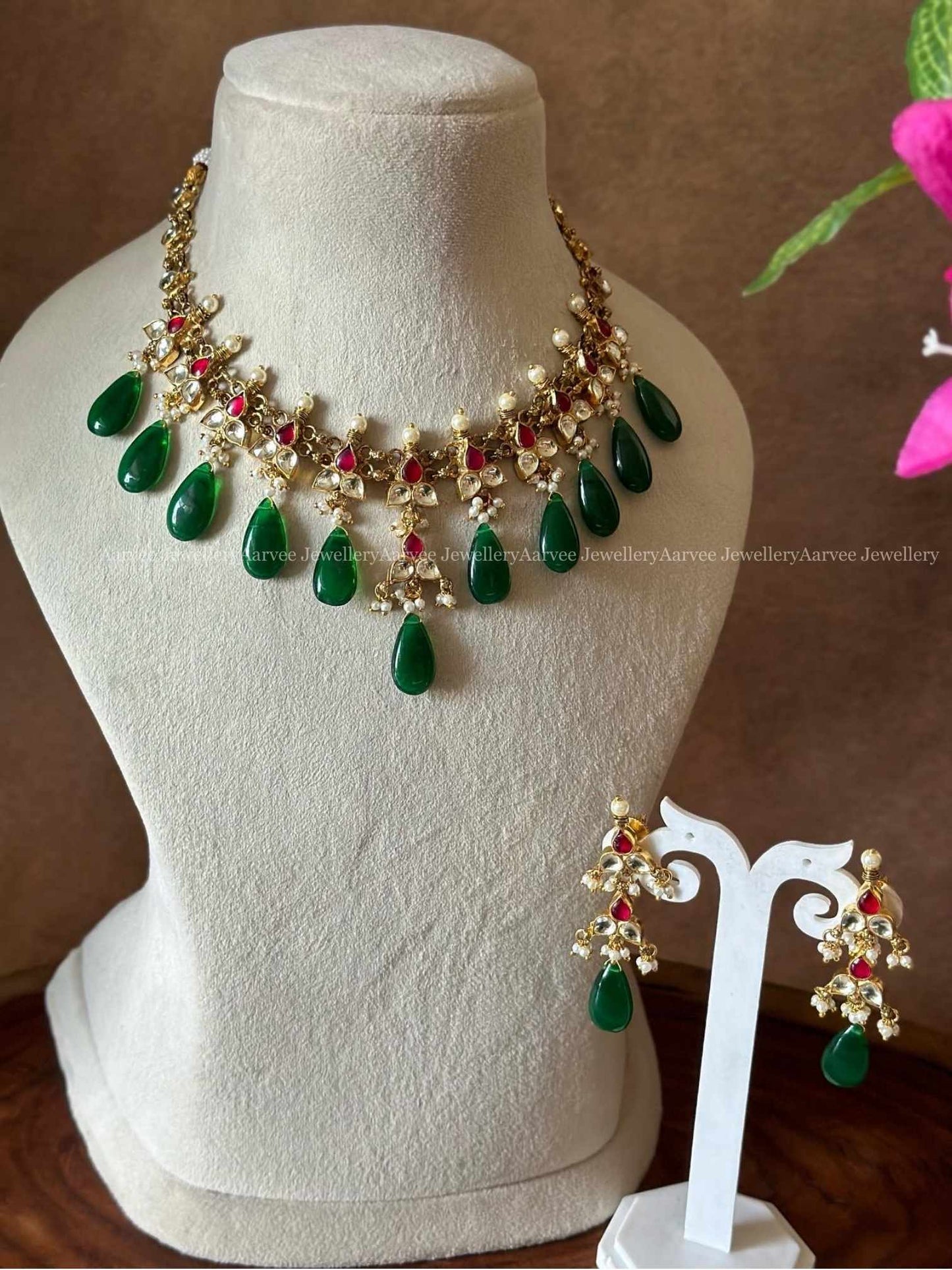 POLKI KUNDAN RUBY STONE NECKLACE SET WITH GREEN TEAR DROP BEADS