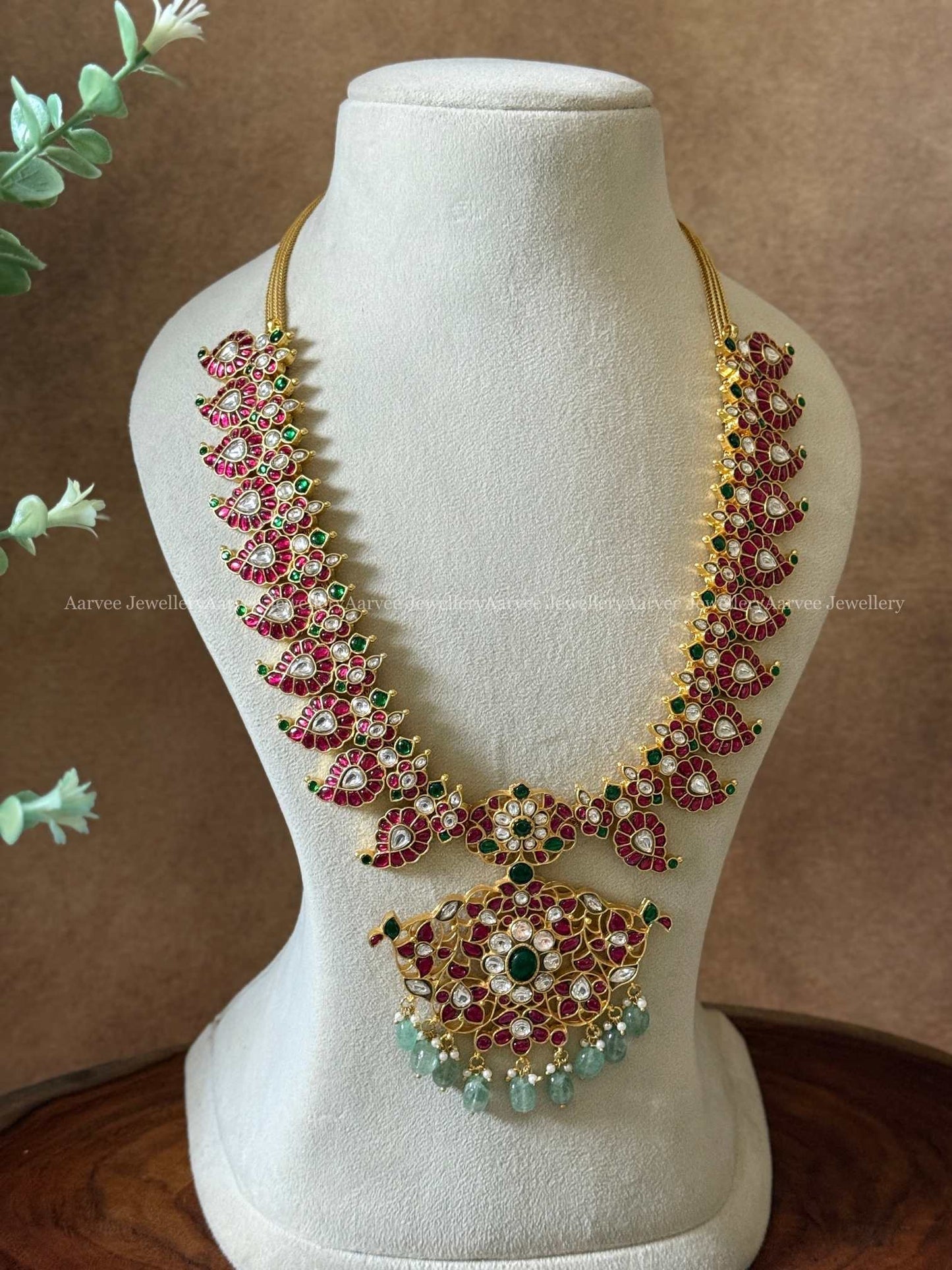JADAU KUNDAN MANGO MOTIF HARAM WITH RUBY STONES AND PASTEL BEADS