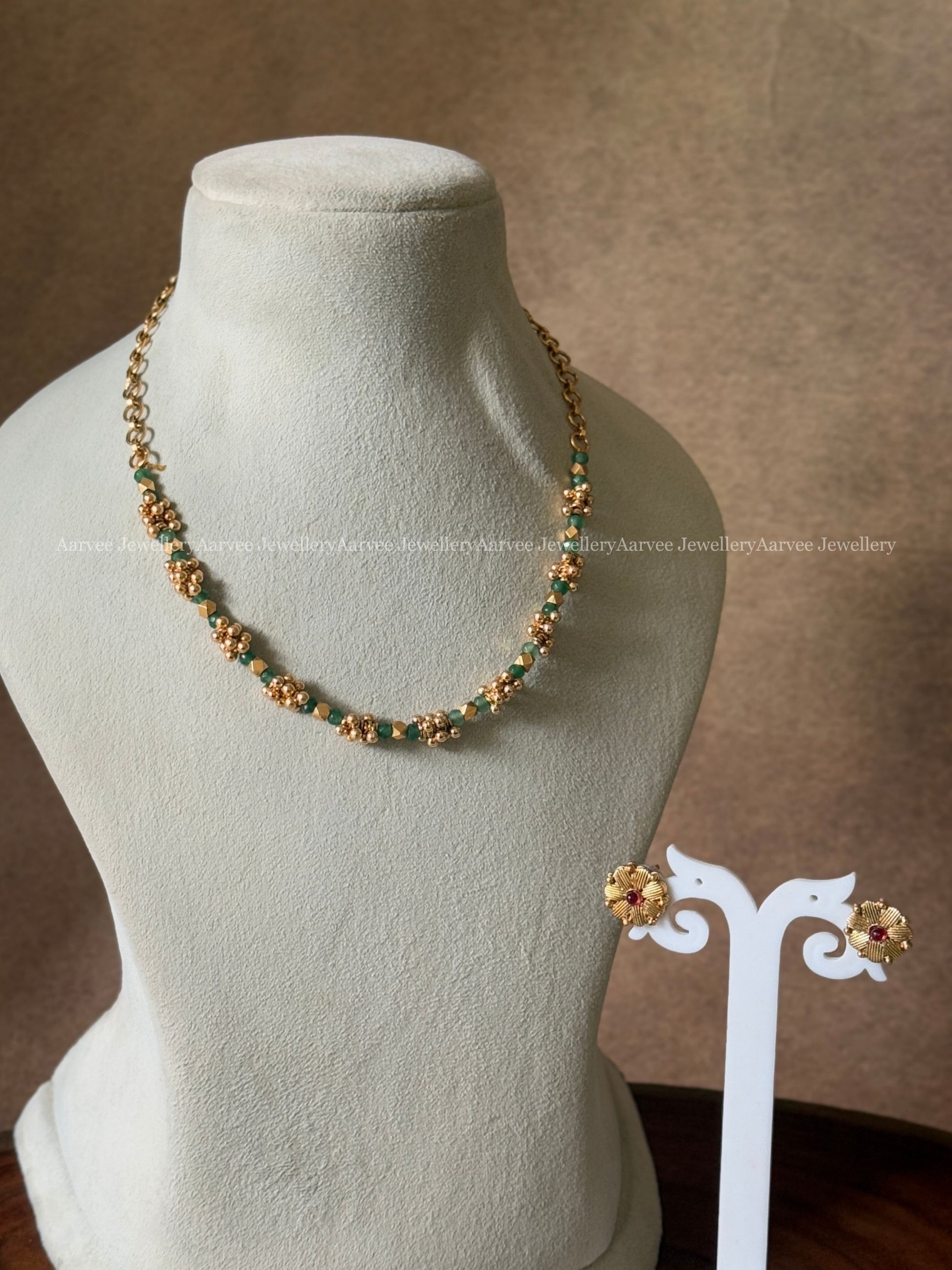 GOLD AND PASTEL BEADED NECKLACE SET