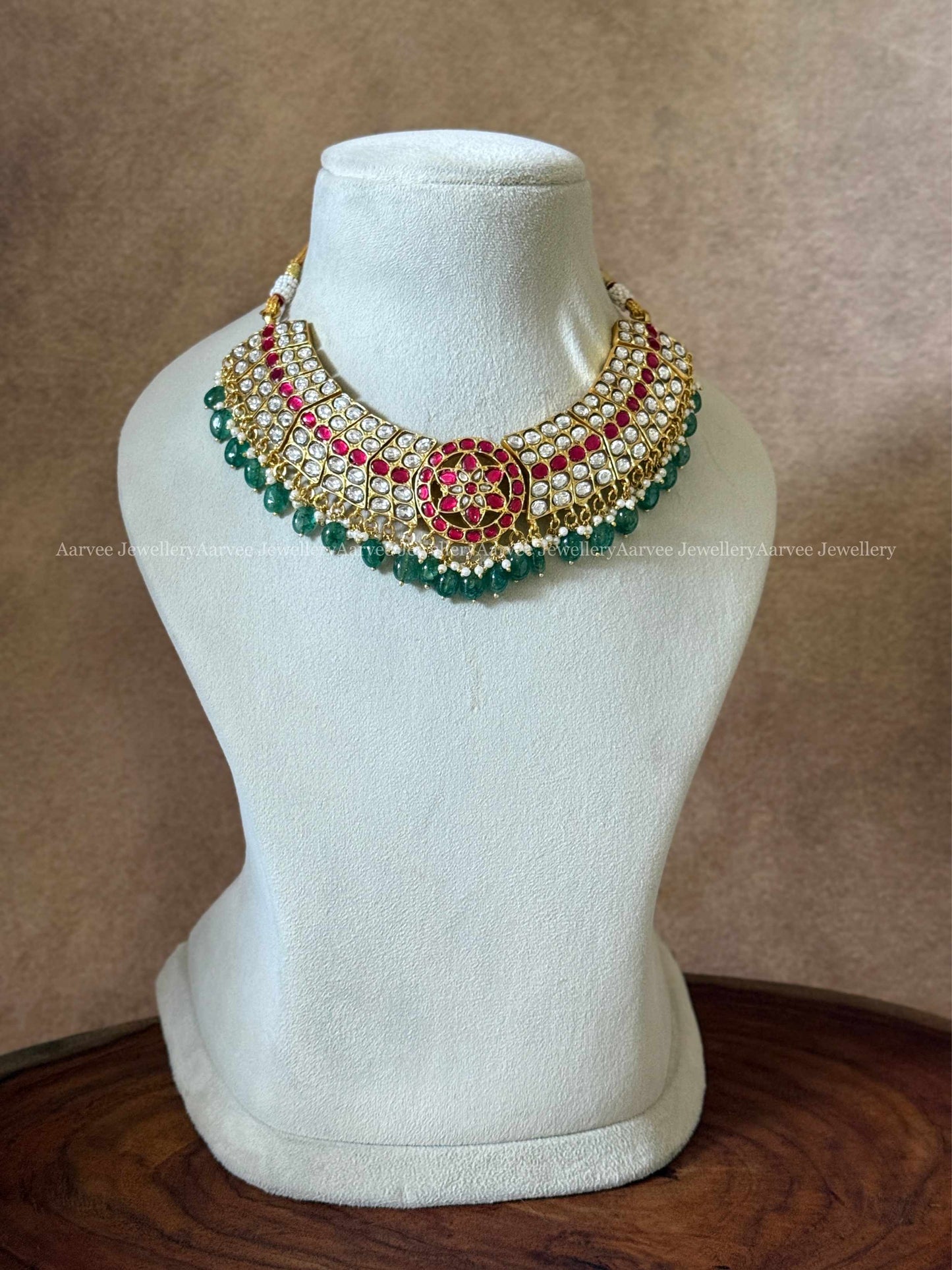 JADAU KUNDAN BUTTA NECKLACE WITH WHITE / PINK STONE WITH STRAWBERRY BEADS