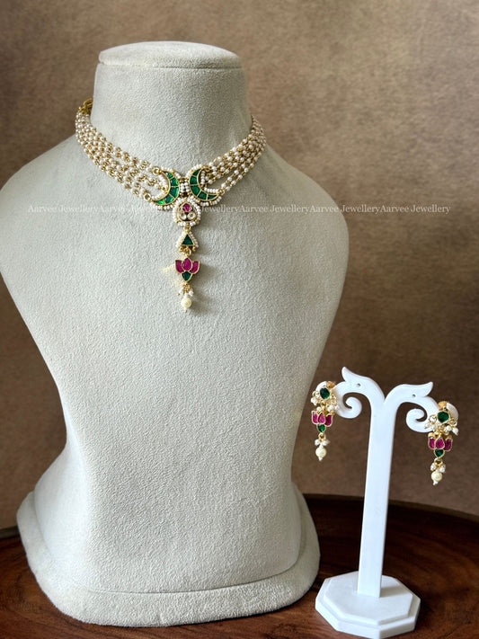 POLKI KUNDAN MULTI COLOR CHAND AND LOTUS DESIGN PEARL CHOKER SET