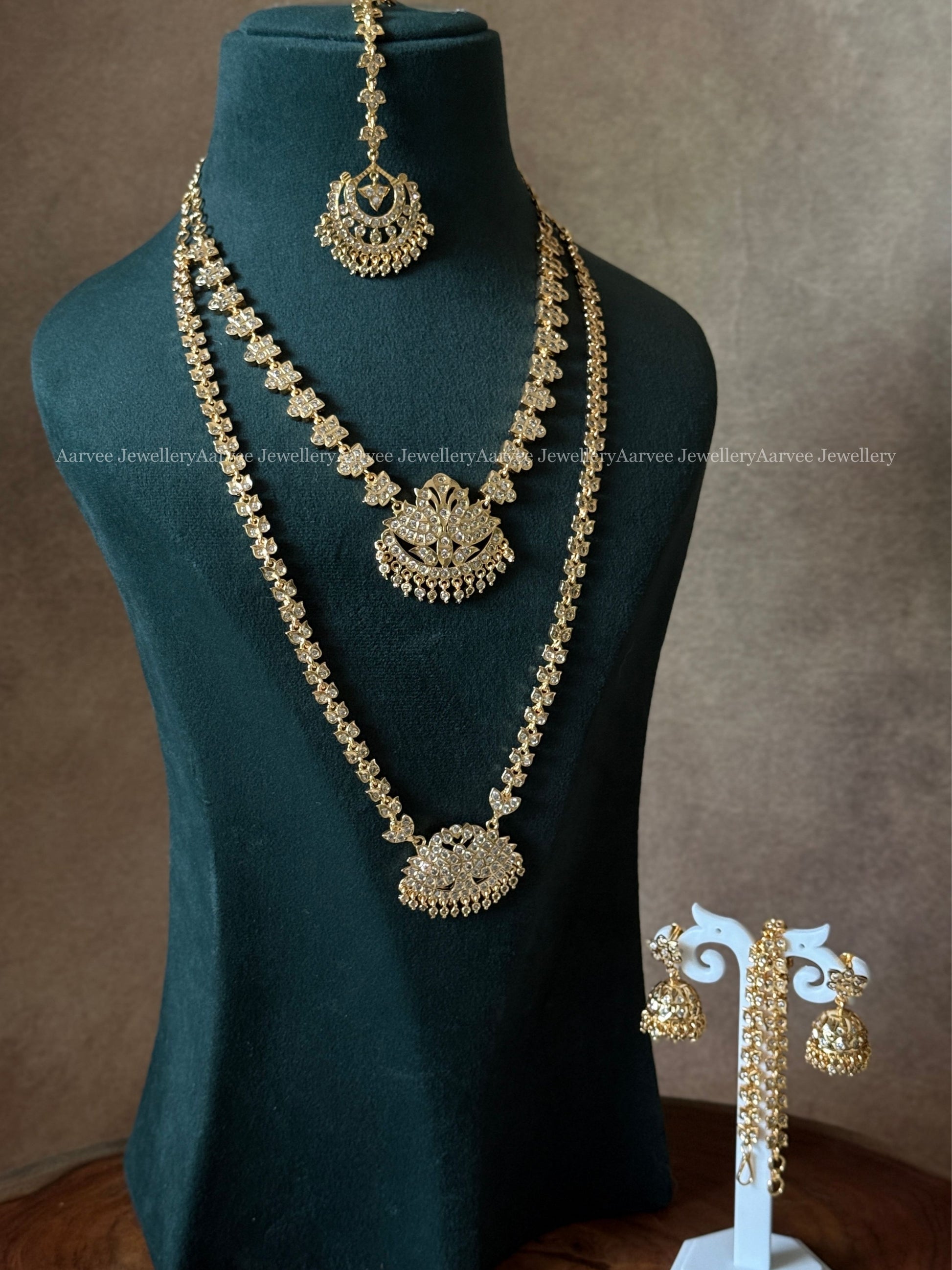 FULL WHITE STONES IMPON SEMI BRIDAL JEWELLERY SET