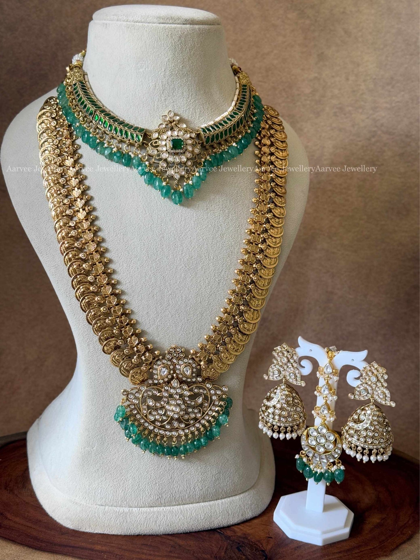 JADAU KUNDAN SEMI BRIDAL-  GREEN STONE KANTI NECKLACE, COIN HARAM SET AND TIKKA WITH PASTEL GREEN BEADS