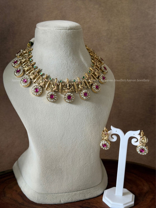 ANTIQUE GOLD WHITE / PINK KUNDAN LAKSHMI & PEACOCK MOTIF BOTTU MALA NECKLACE SET