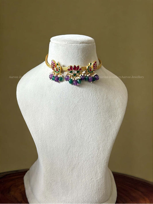 JADAU KUNDAN ANNAM & LOTUS MOTIF NECKLACE WITH GREEN / PURPLE BEADS