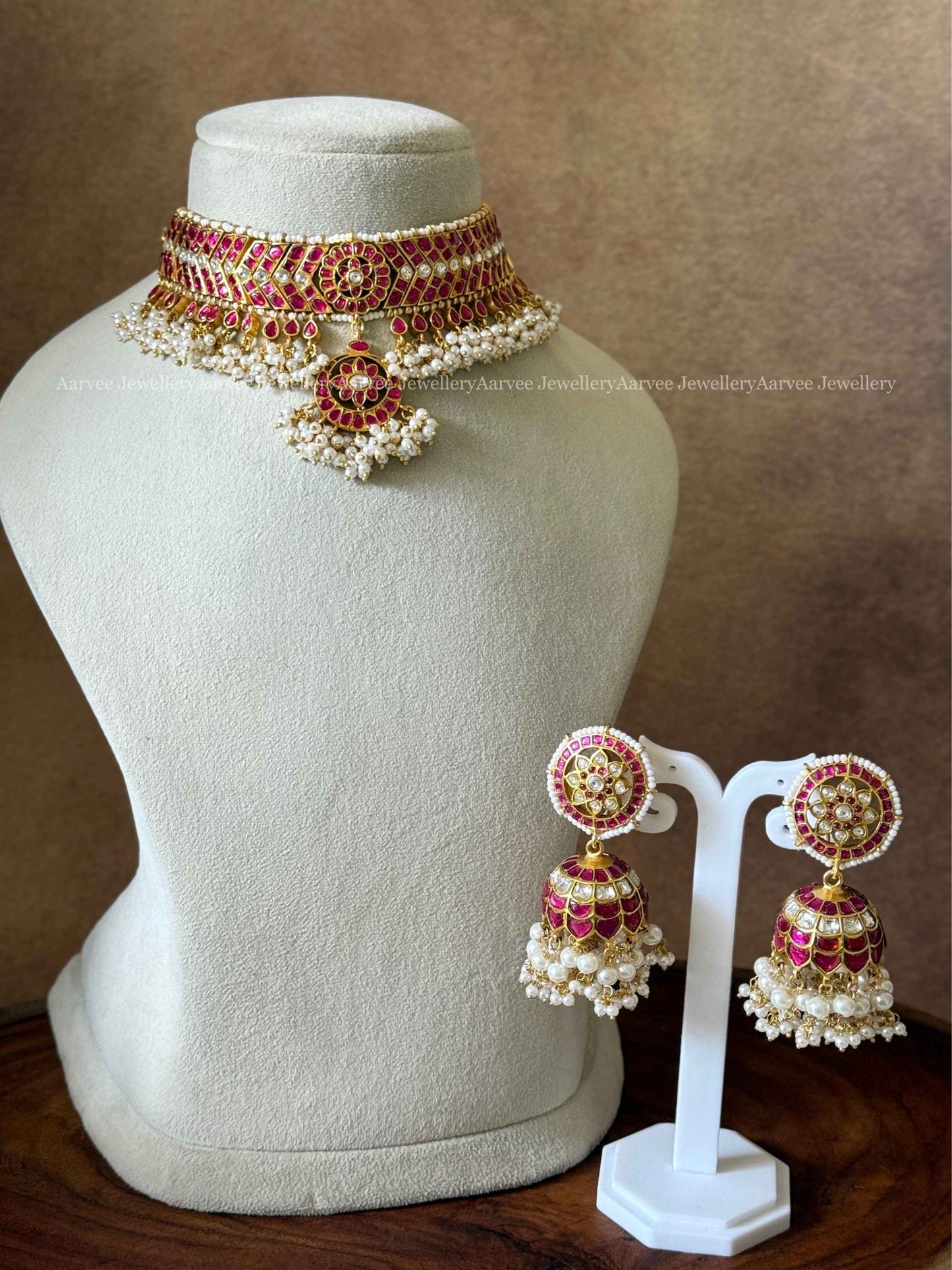 JADAU KUNDAN FULL PEARLS CHOKER WITH BUTTA JHUMKI