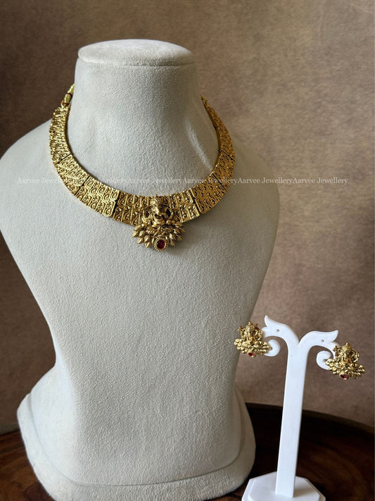 GOLD TONE HASLI NECKLACE SET WITH GANESHA PENDANT