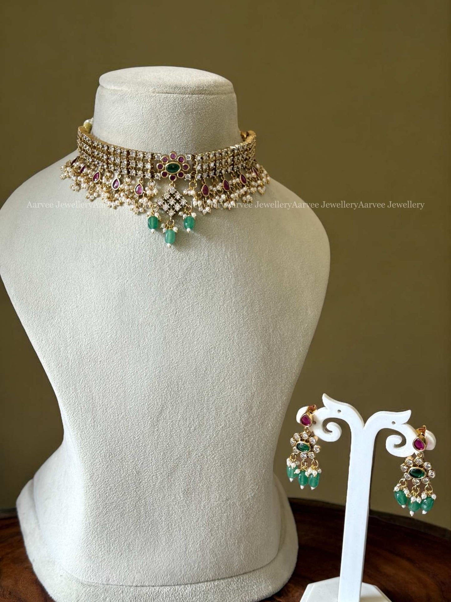 CZ WHITE/PINK STONES MINI CHOKER SET WITH GREEN BEADS