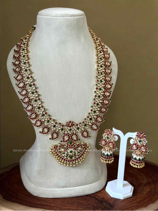 A CLASSIC MANGO MOTIF HARAM SET WITH KEMP RUBY / GREEN / WHITE STONES