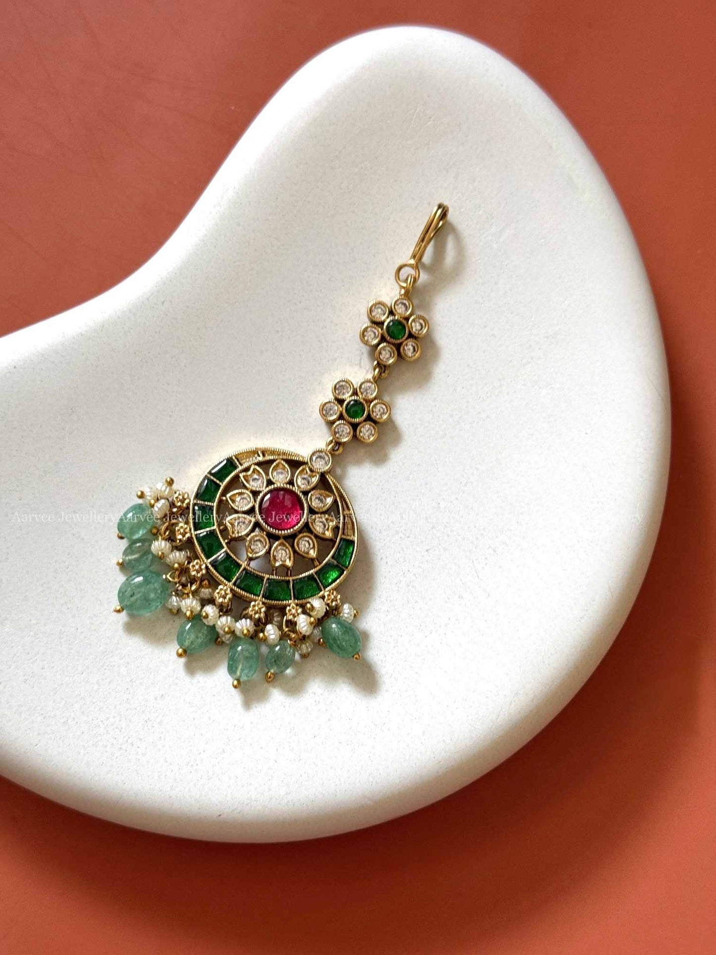 KEMP FLORAL TIKKA WITH GREEN / WHITE STONES AND PASTEL BEADS