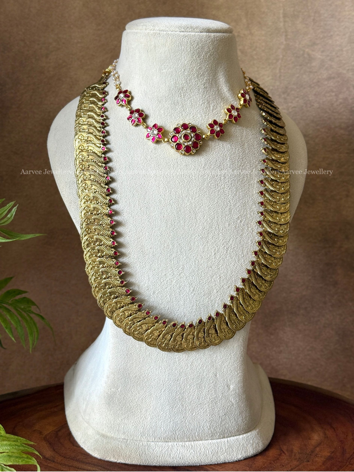 JADAU KUNDAN RUBY STONE FLORAL CHOKER WITH COIN MID LENGTH HARAM