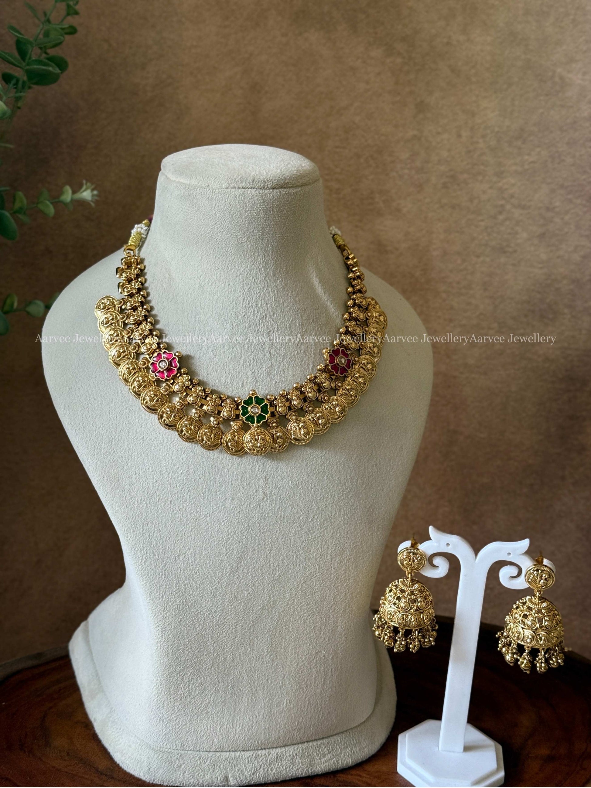 ANTIQUE GOLD PEACOCK MOTIF COIN NECKLACE SET WITH KEMP FLORAL PENDANT