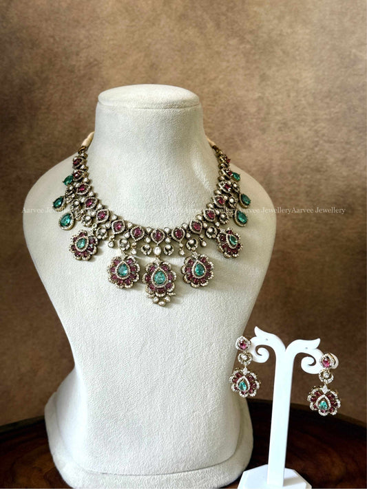 VICTORIAN RUBY PINK & SEA GREEN STONES NECKLACE SET