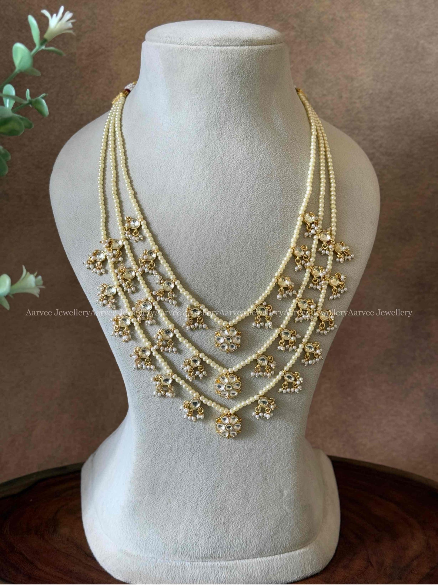 KUNDAN WHITE STONES LAYERED PEARL MIDLENGTH HARAM