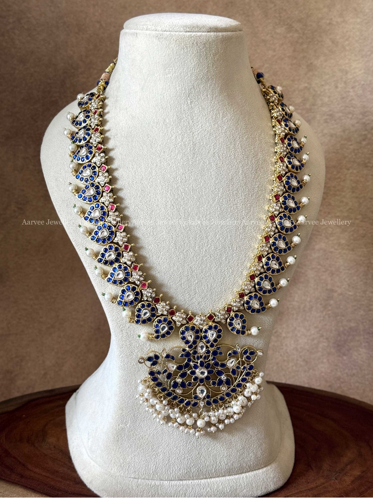 JADAU KUNDAN BLUE / PINK STONES MANGO HARAM WITH PEARLS