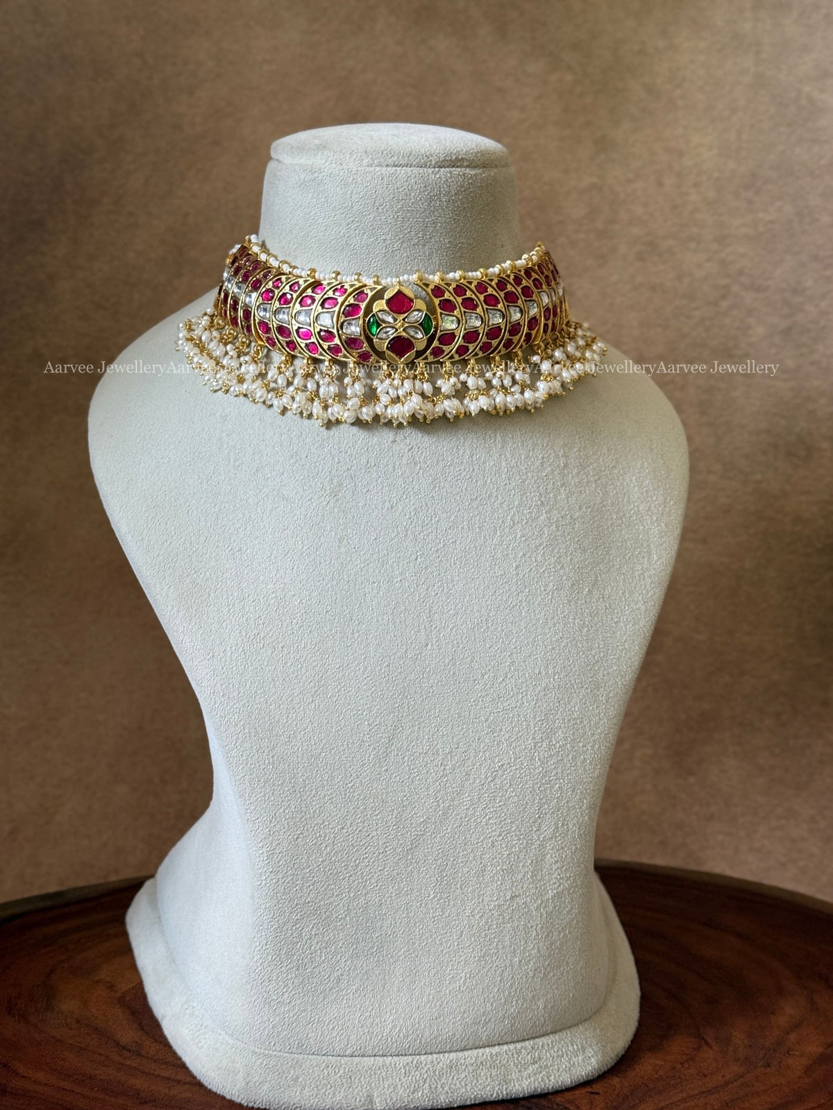 JADAU KUNDAN CHOKER WITH RUBY & WHITE STONES AND WITH RICE PEARLS