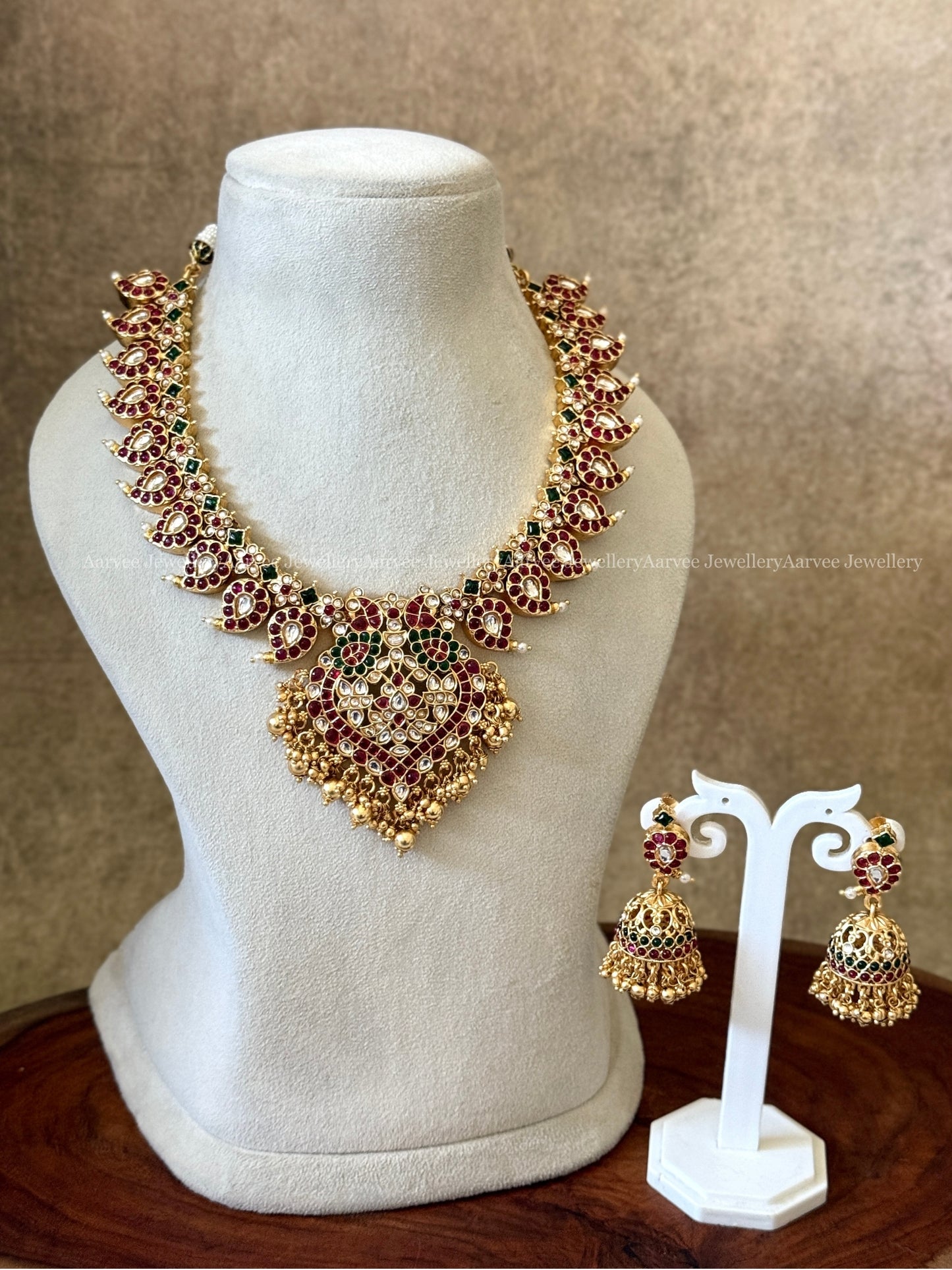 KEMP RUBY / GREEN STONES MANGO MOTIF NECKLACE SET WITH PEACOCK PENDANT & GOLD BEADS