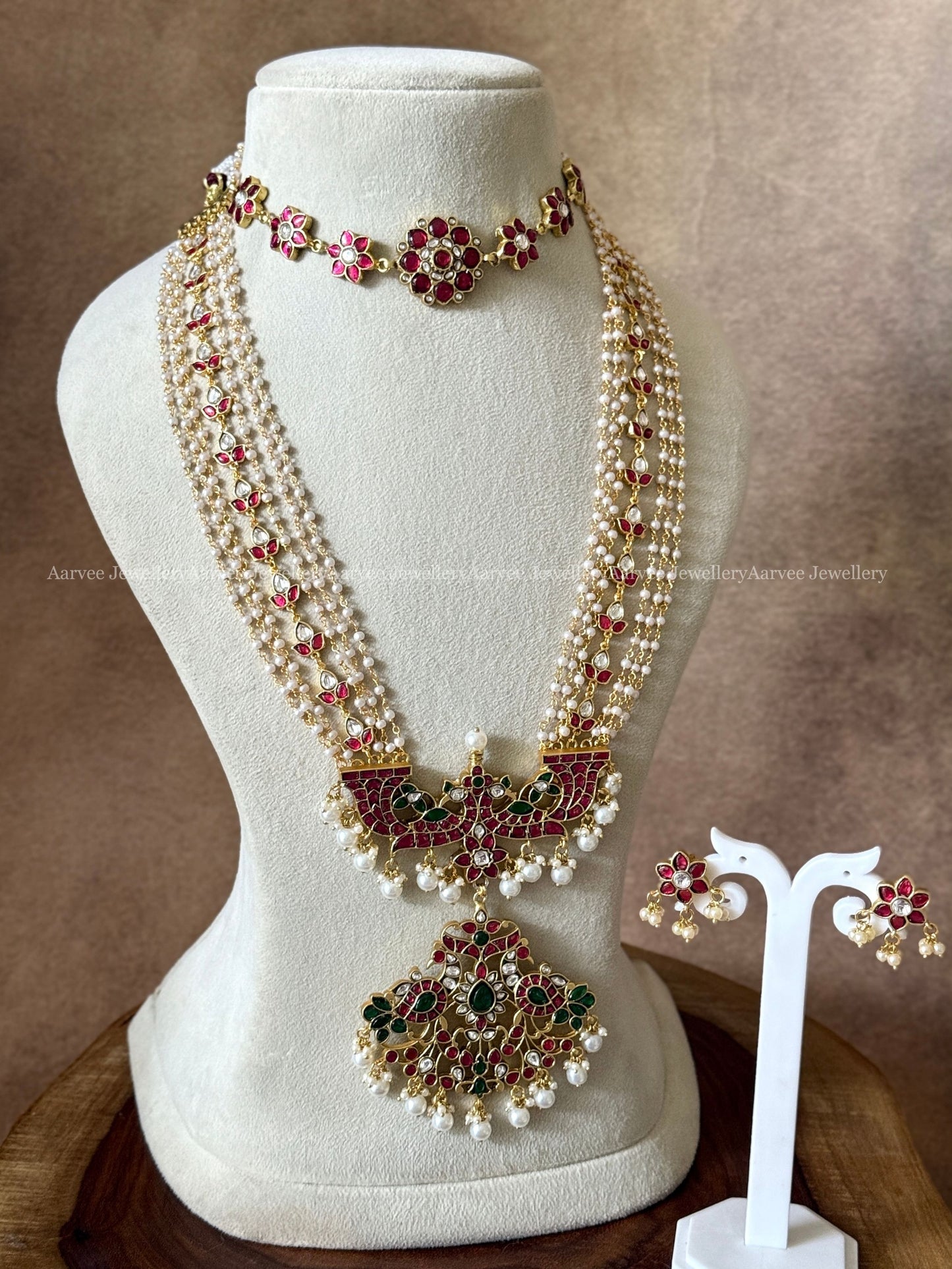 JADAU KUNDAN RUBY STONE FLORAL CHOKER SET WITH PEARL BUNCH PEACOCK PENDANT HARAM