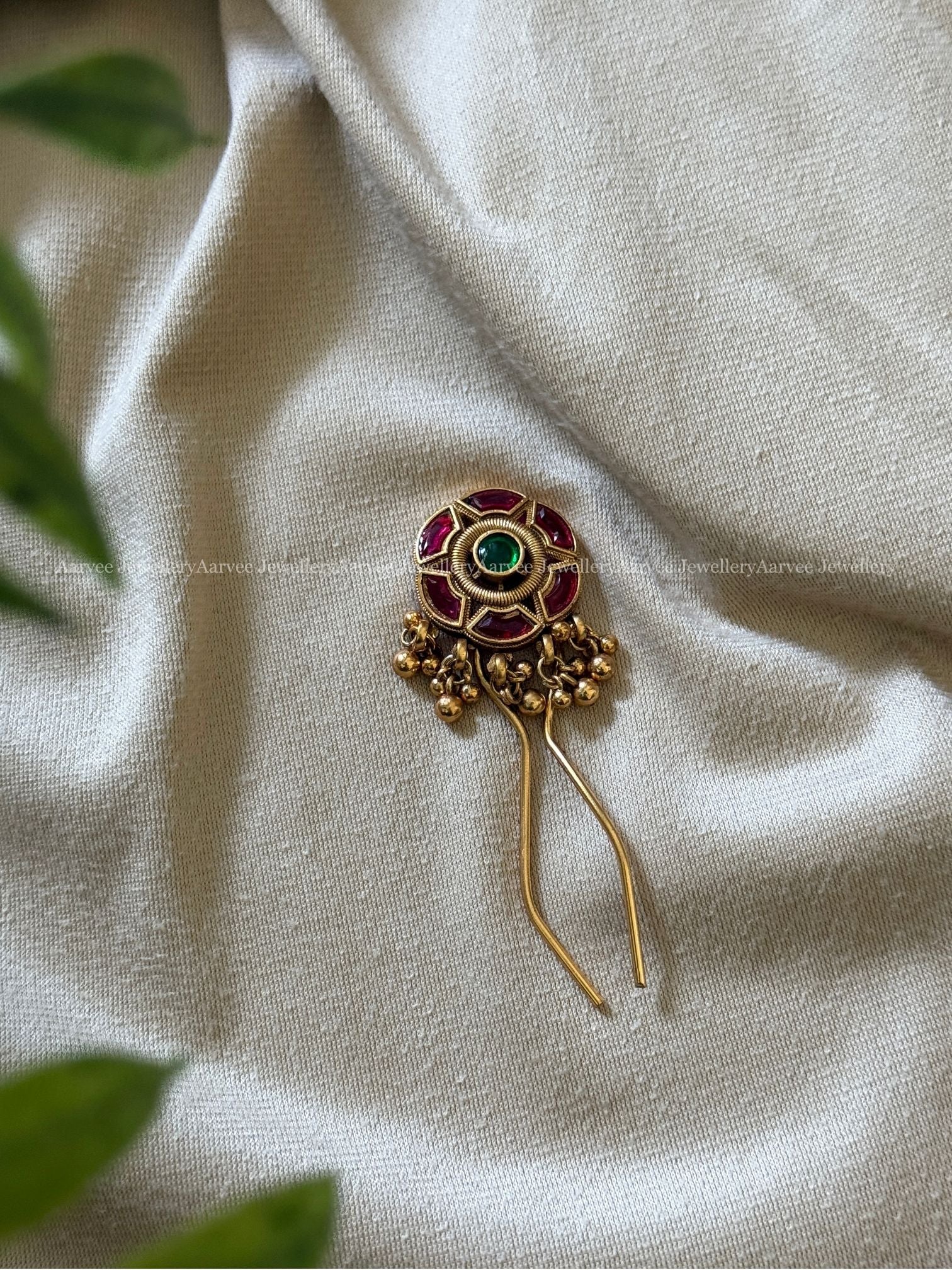 FLORAL RUBY / GREEN STONE HAIR / BUN PIN 1 PIECE