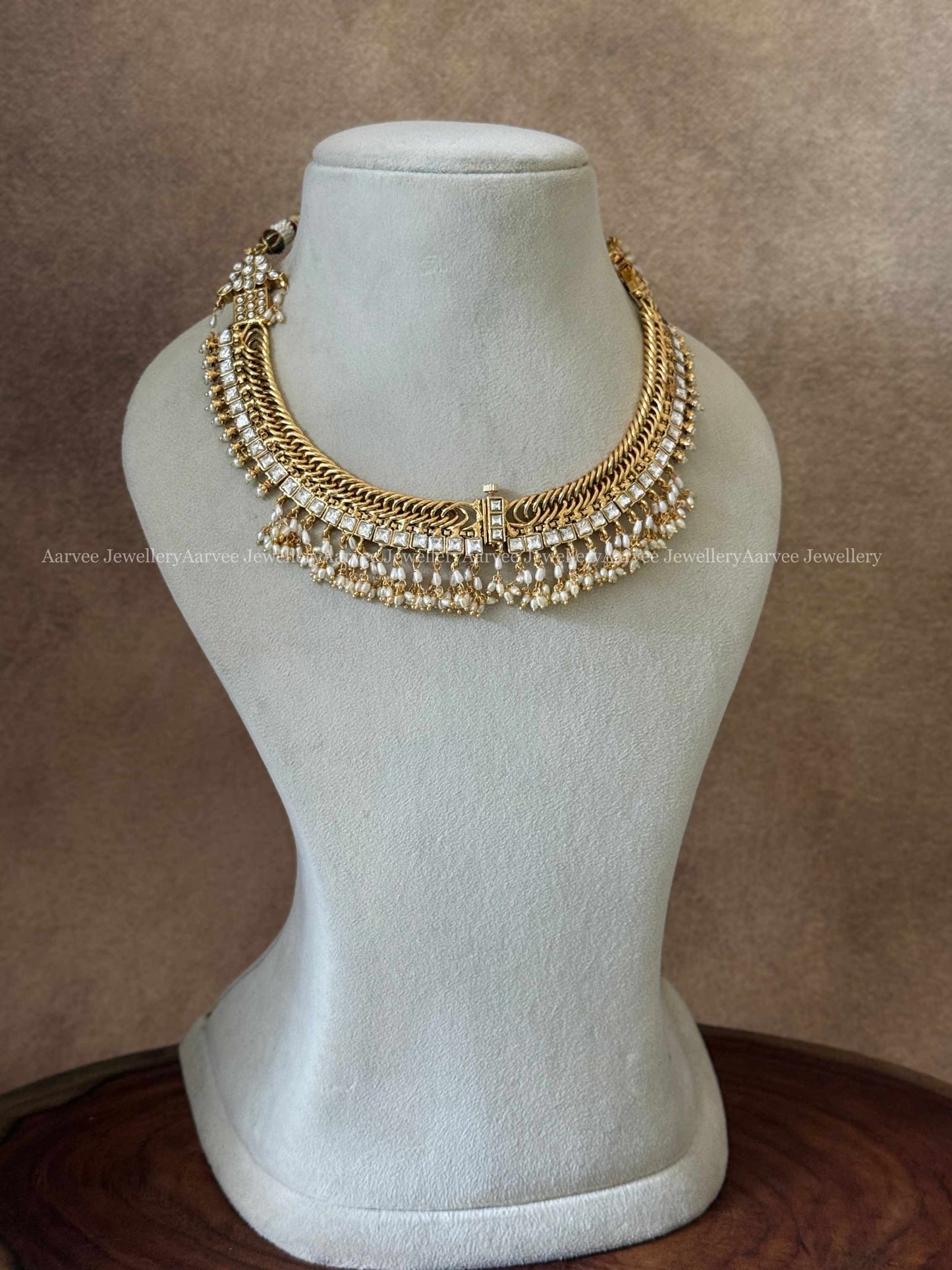 PREMIUM JALEBI 2 IN 1 REVERSIBLE NECKLACE SET IN WHITE / PINK STONES
