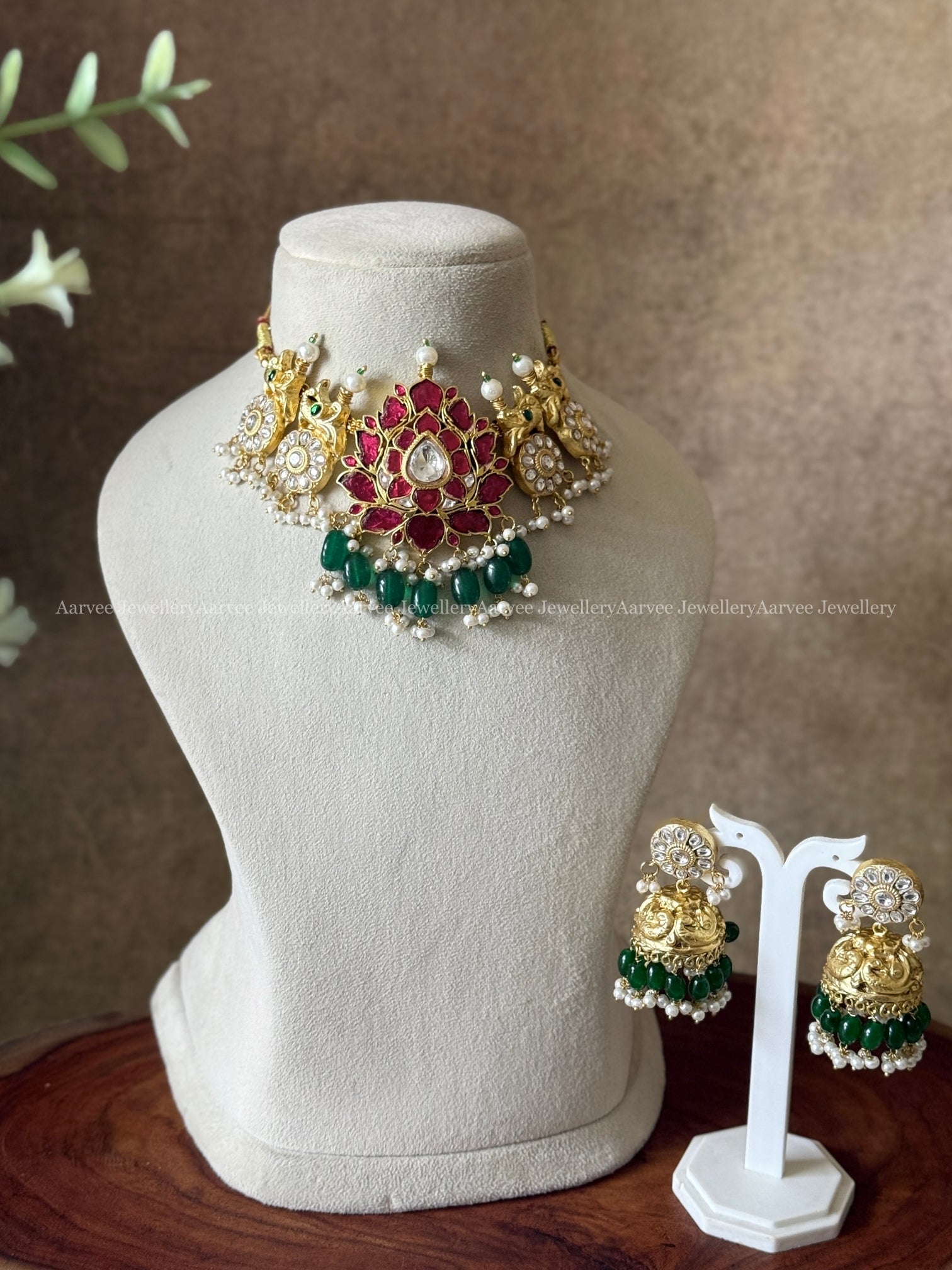 JADAU KUNDAN RUBY STONE LOTUS CHOKER SET WITH GREEN BEADS