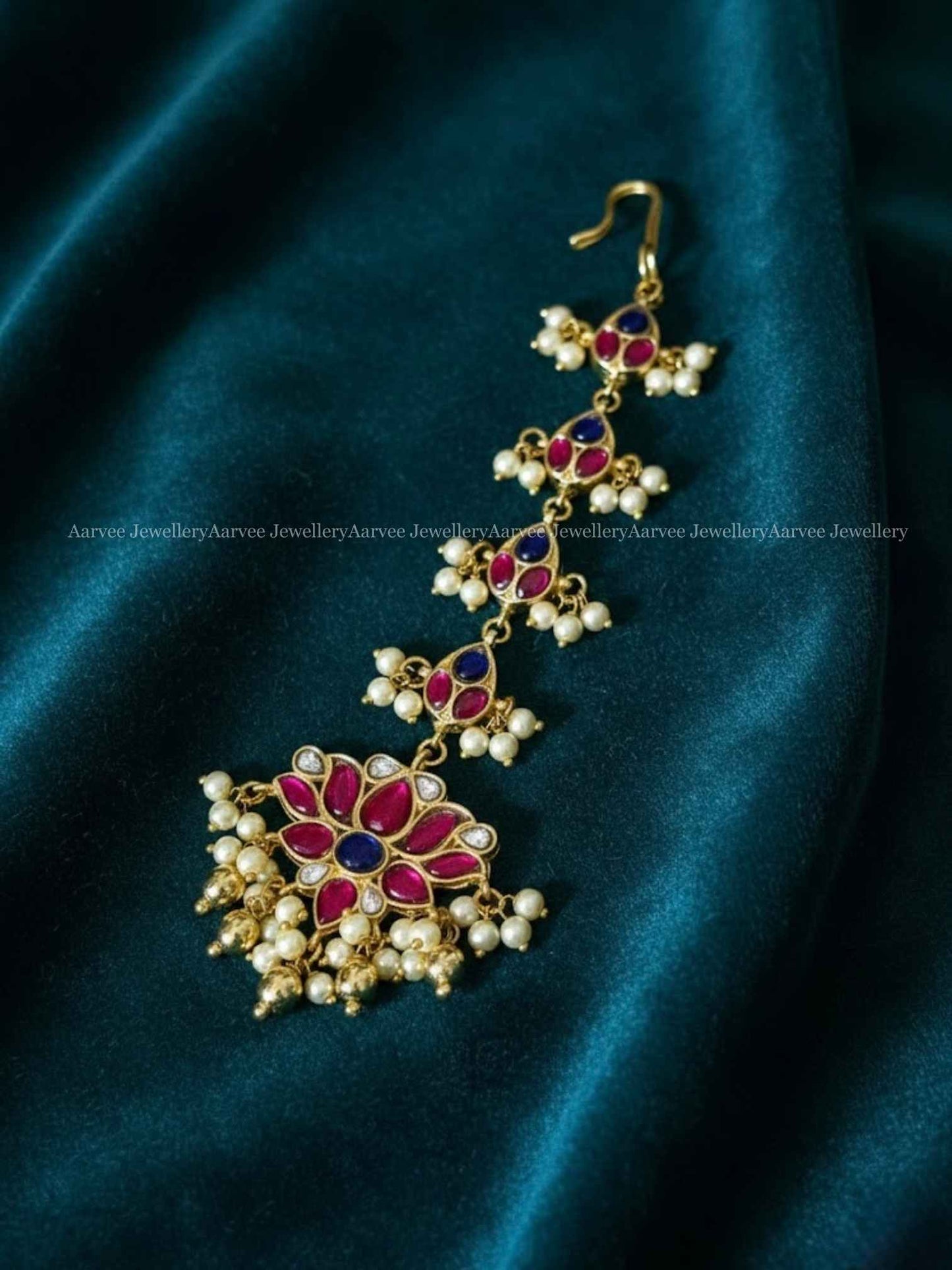 JADAU KUNDAN BLUE / PINK STONE LOTUS TIKKA