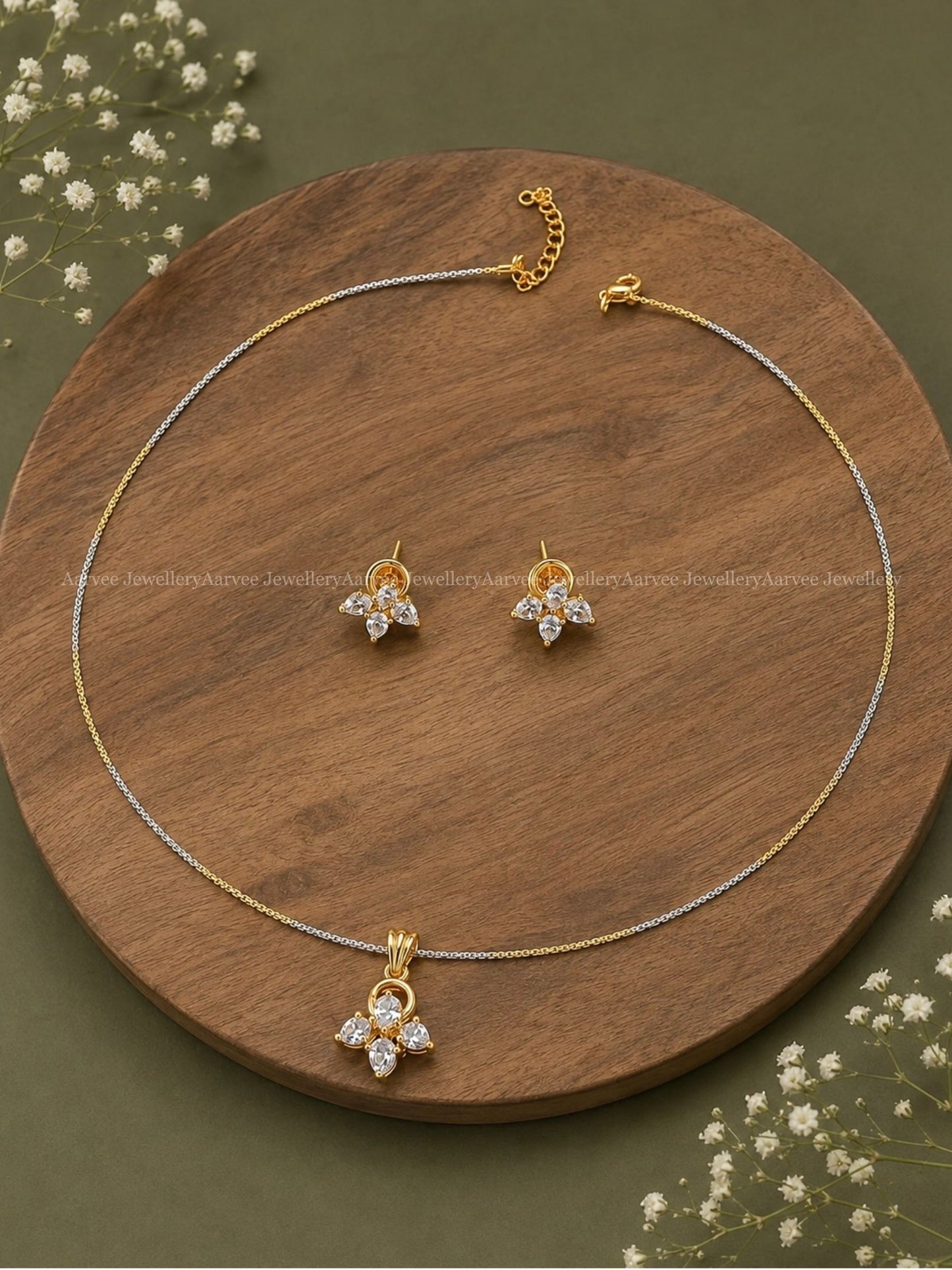 DUAL TONE MINIMAL HASLI CHAIN SET WITH WHITE AD STONE PENDANT