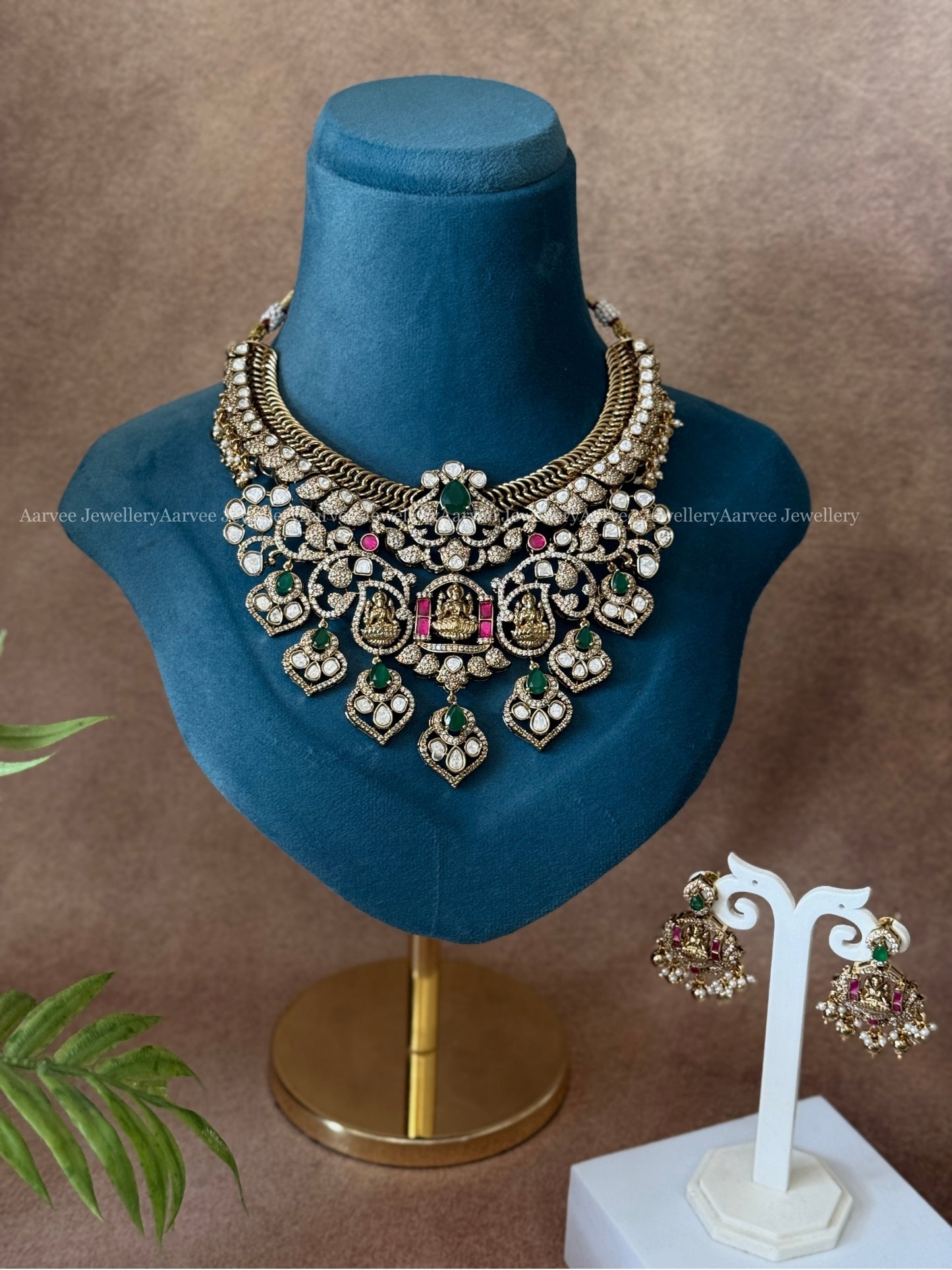 STATEMENT JALEBI NECKLACE WITH TEMPLE MOTIF WITH WHITE/PINK/RUBY STONES