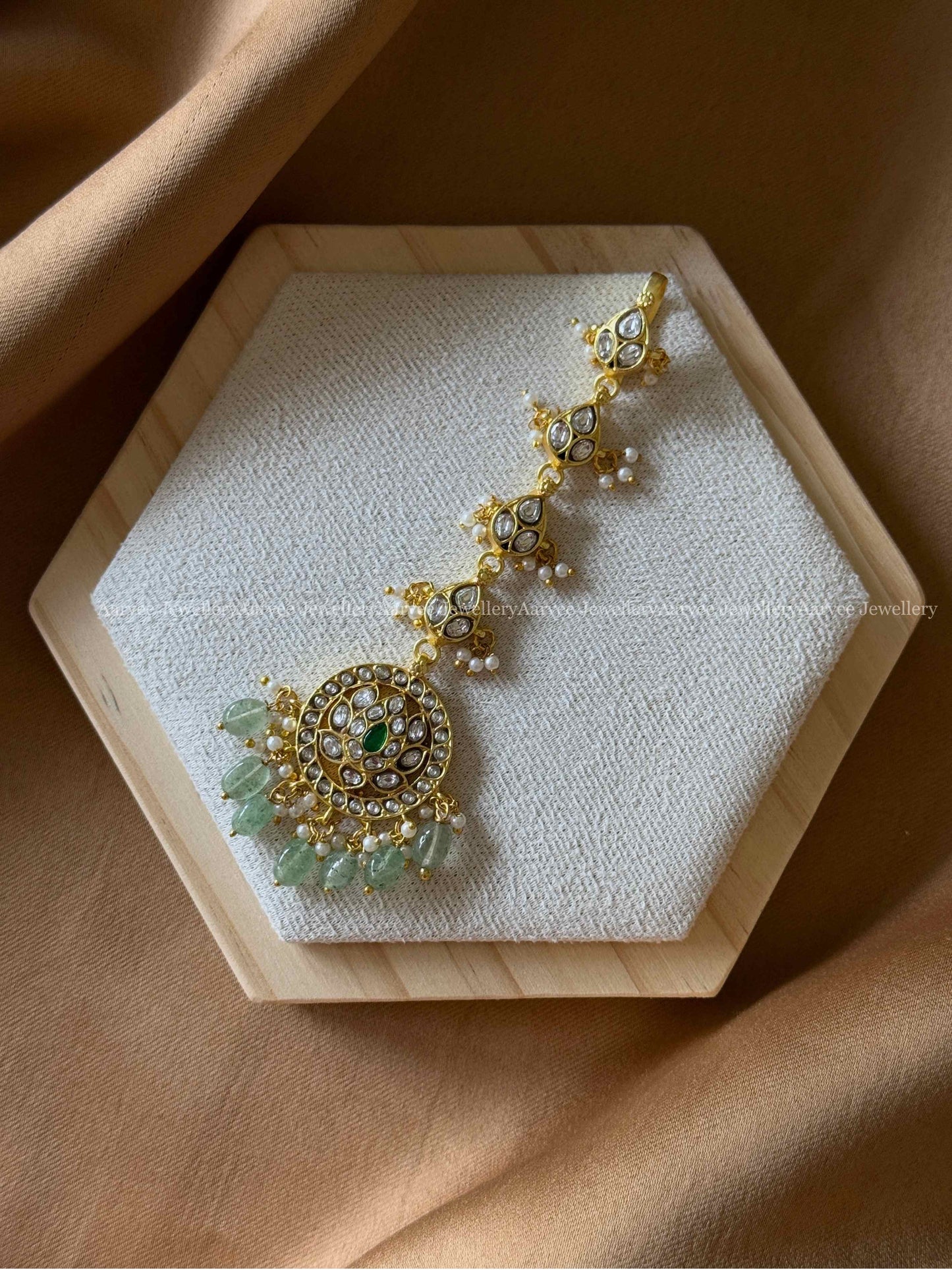 JADAU KUNDAN WHITE STONE LOTUS DESIGN TIKKA WITH PASTEL BEADS