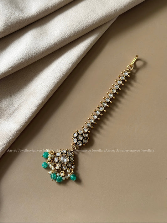 WHITE STONE MANGTIKKA WITH PASTEL BEADS