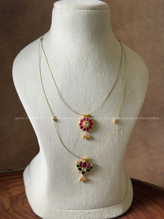 INVISIBLE TWO LAYER CHAIN WITH LOTUS & FLORAL JADAU PENDANT