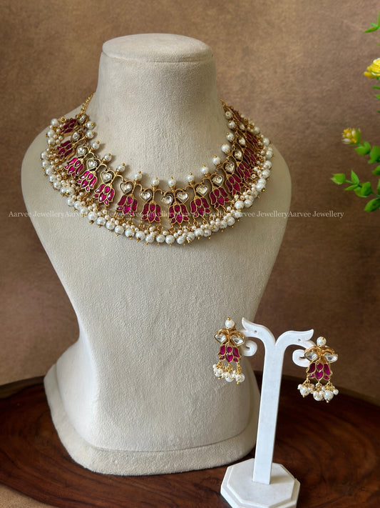 PINK STONE JADAU KUNDAN INVERTED LOTUS DESIGN NECKLACE SET WITH PEARL BEADS
