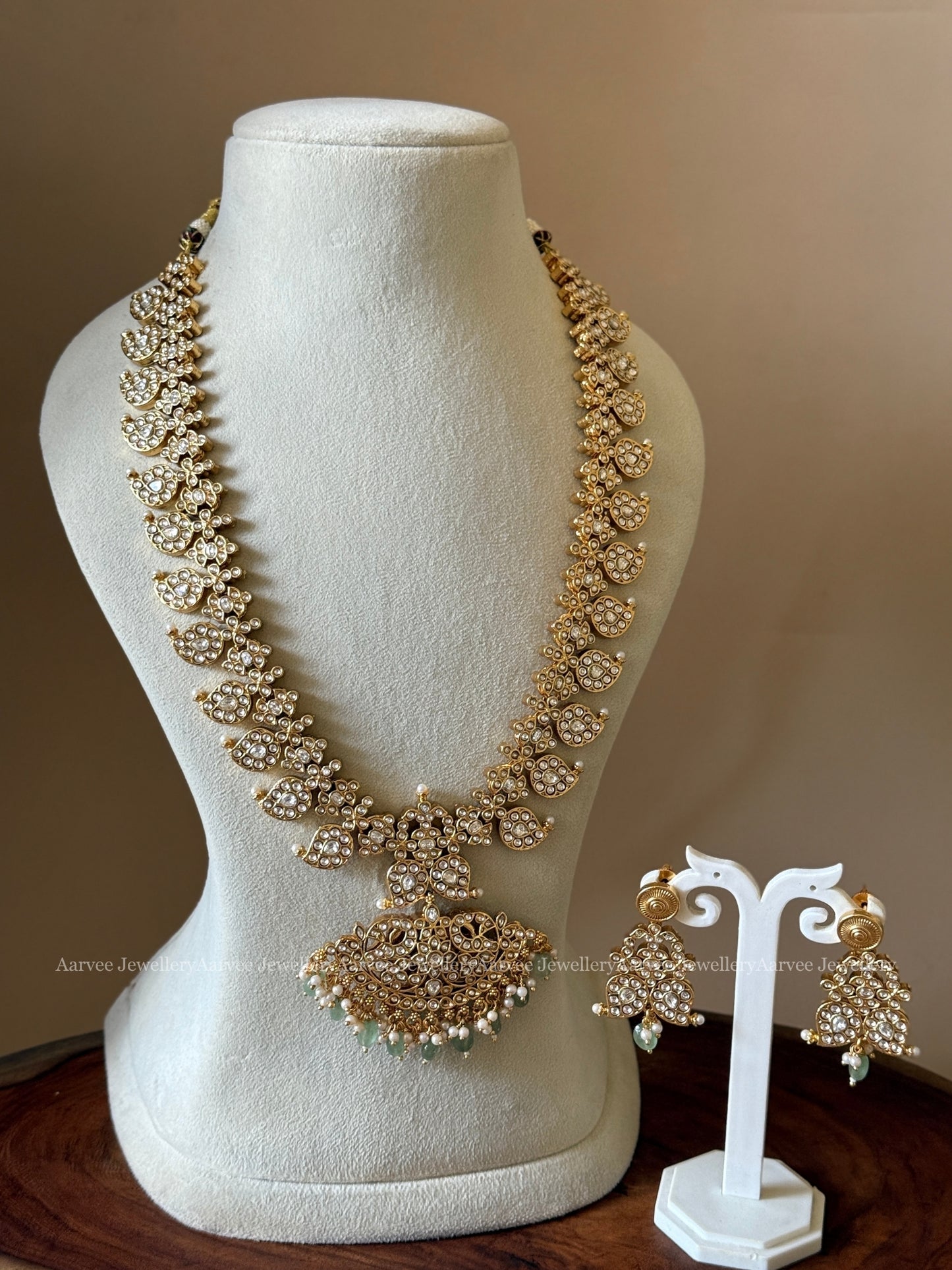 PREMIUM KEMP PINK / WHITE STONES 2 IN 1 REVERSIBLE HARAM SET WITH PASTEL BEADS