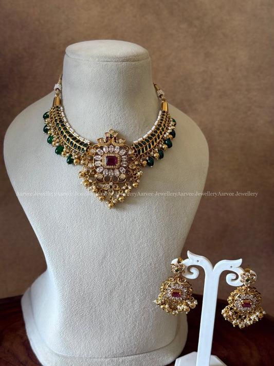 CZ KANTI NECKLACE SET GREEN STONE AND GREEN BEADS